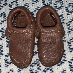 macy's minnetonka moccasins